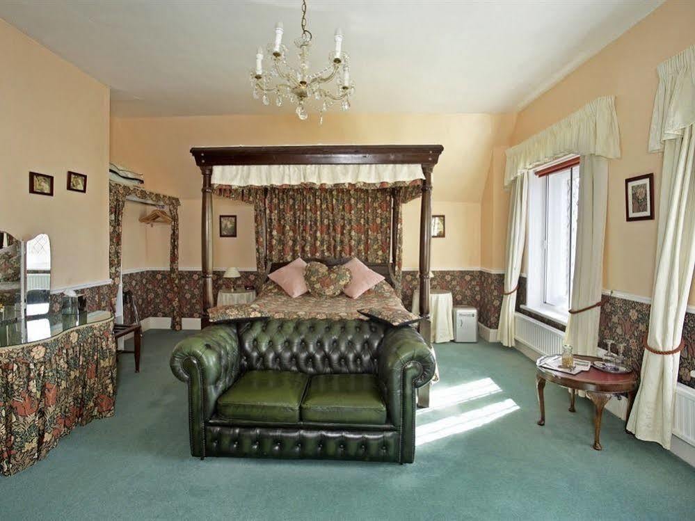 The Forge Bed & Breakfast Чипинг Нортън Екстериор снимка
