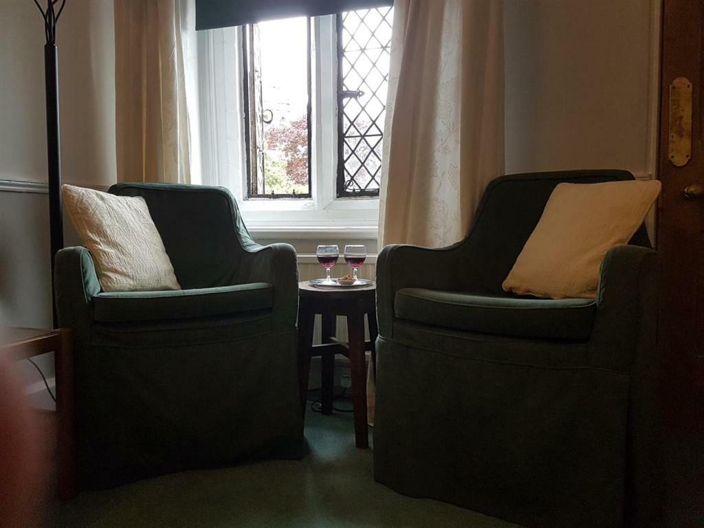 The Forge Bed & Breakfast Чипинг Нортън Екстериор снимка